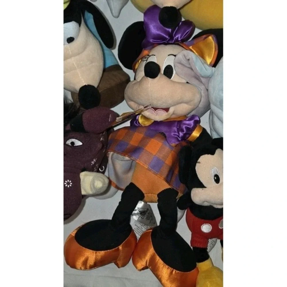Disney Store Minnie Mouse Halloween Small Soft Toy, Disney New‎